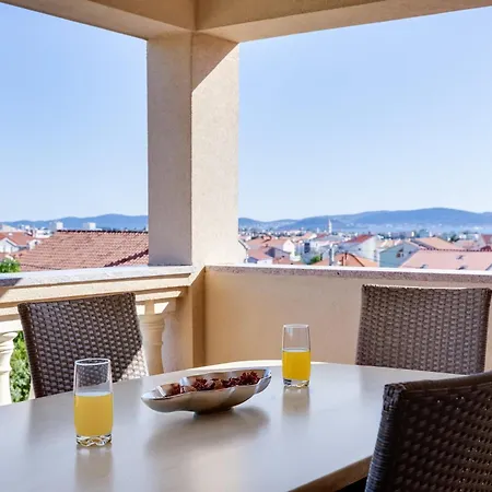 Apartman Dina Zadar Exterior photo